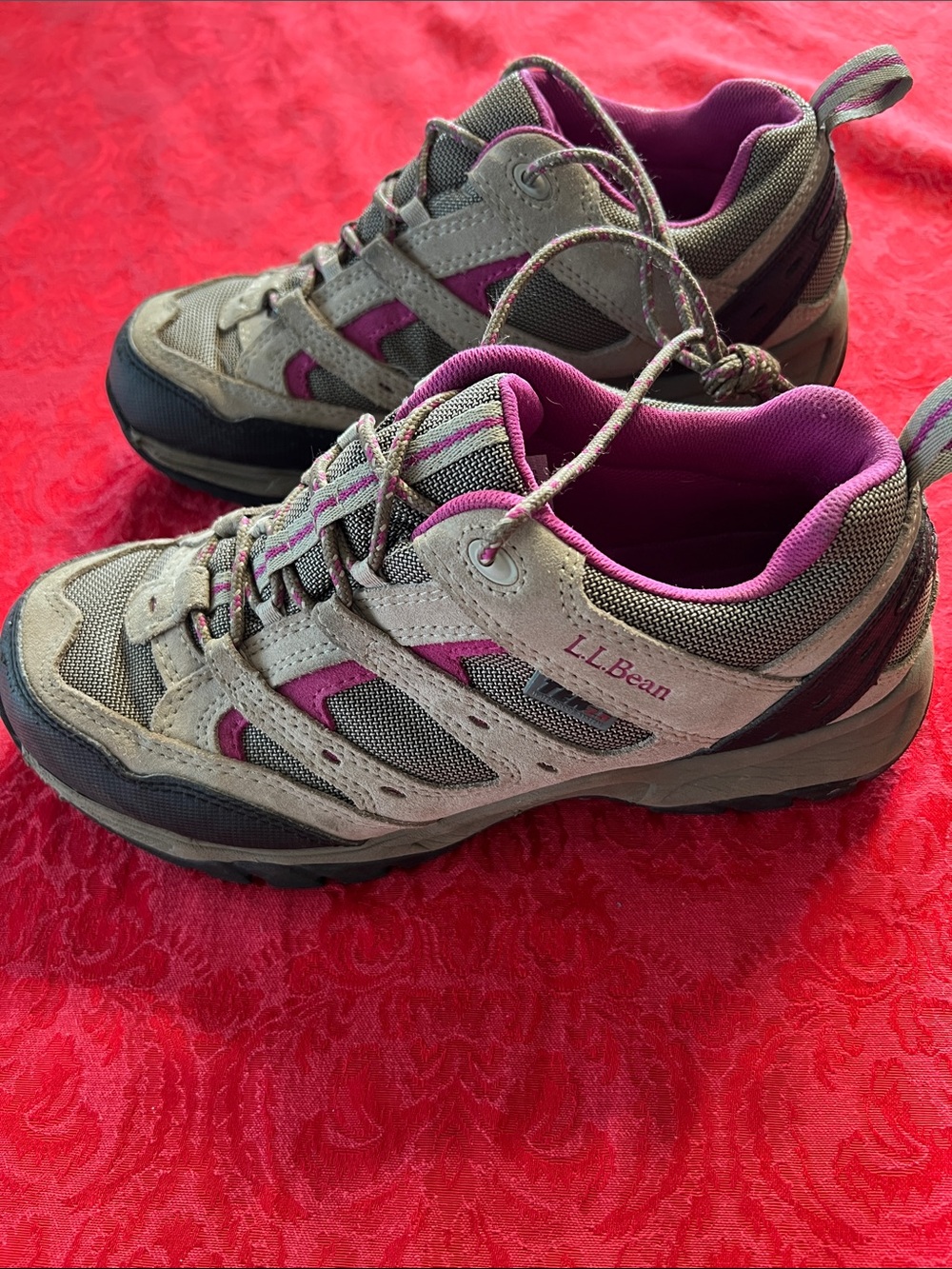 L.L.Bean Women’s Gray Pink Trail Hiking Shoes Sneakers Size 10